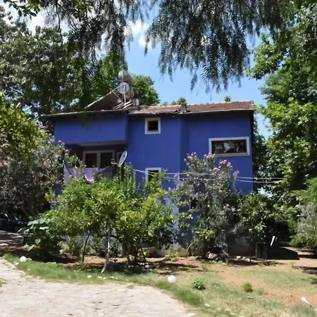 Likya Saklibahce מלון קמר